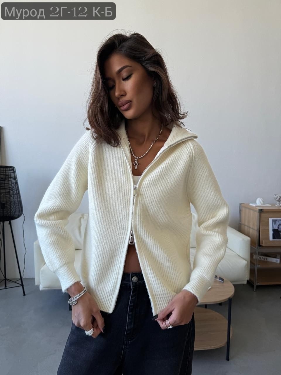 женская кофта,кофта худи,кофта белая,стильный джемпер,джемпер на замке
