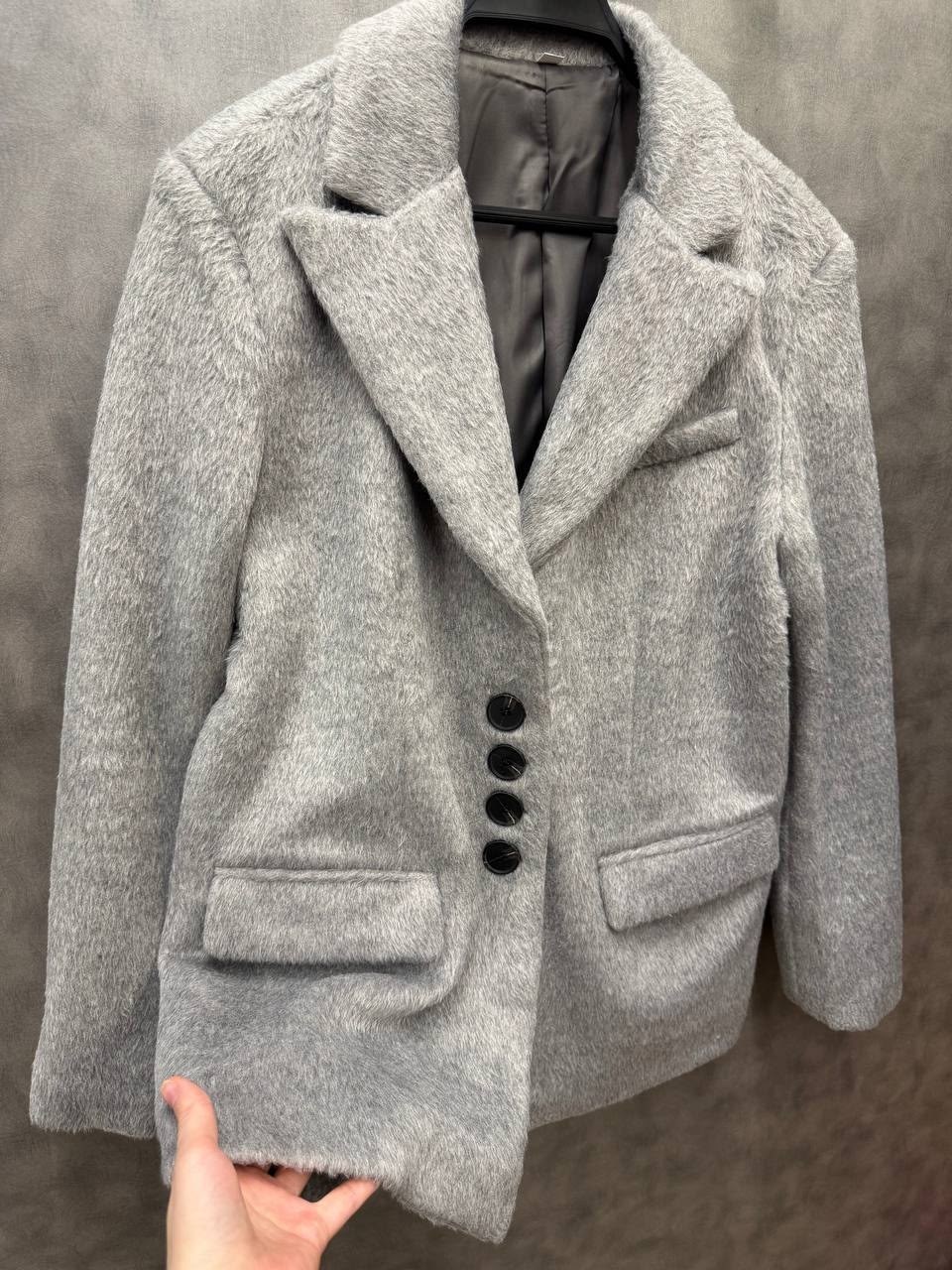 пальто модное,серое пальто,теплое пальто,модные образы,серое пальто женское