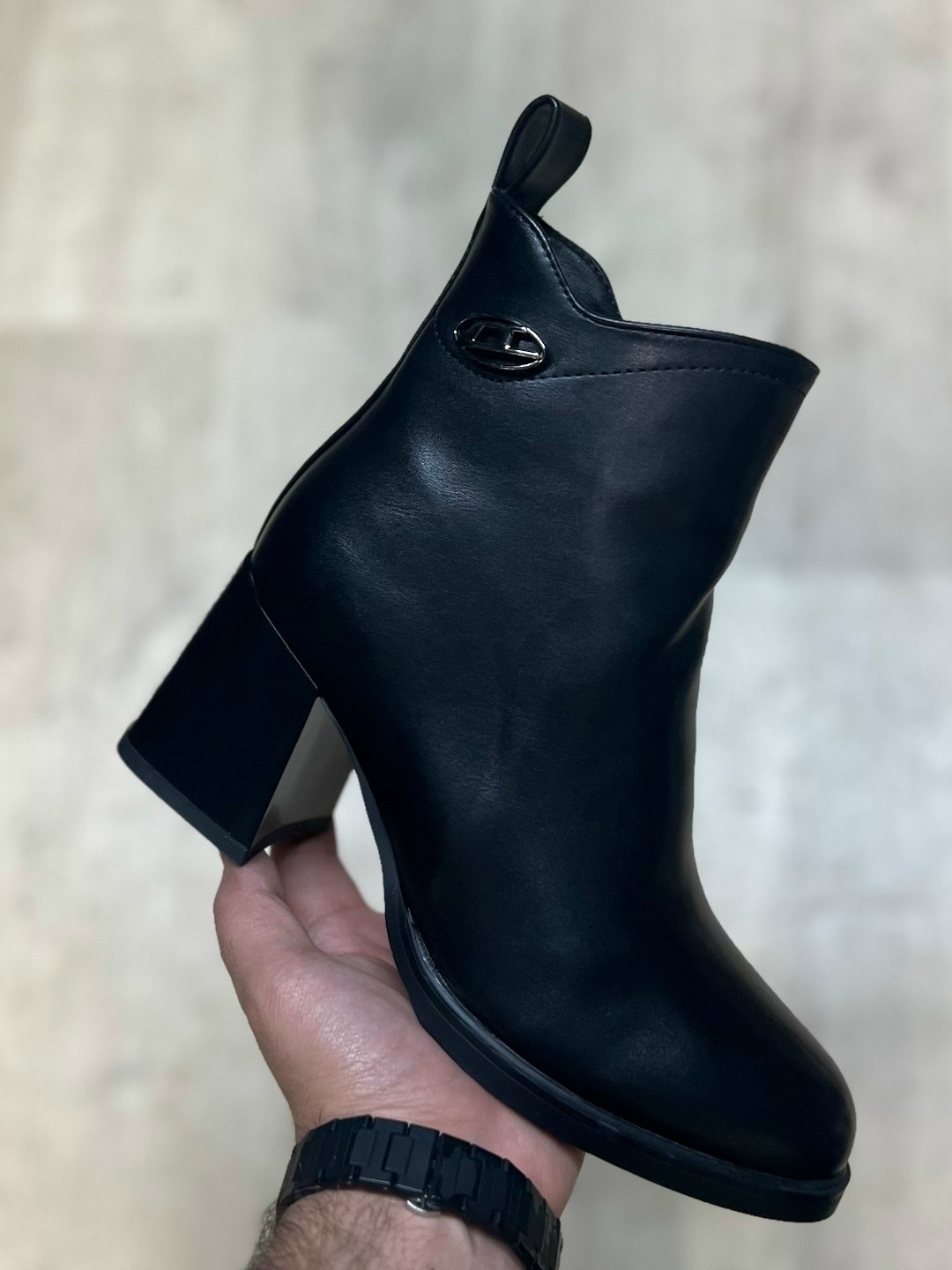 ,ботинки женские,женская ,обуви,женские ботильоны