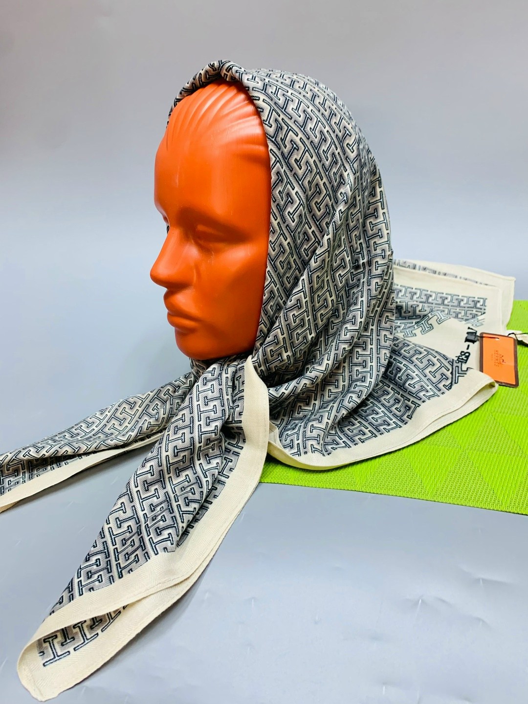 шарфы и платки,шарф женский платок,шарф женские,женские платки,шелковый шарф