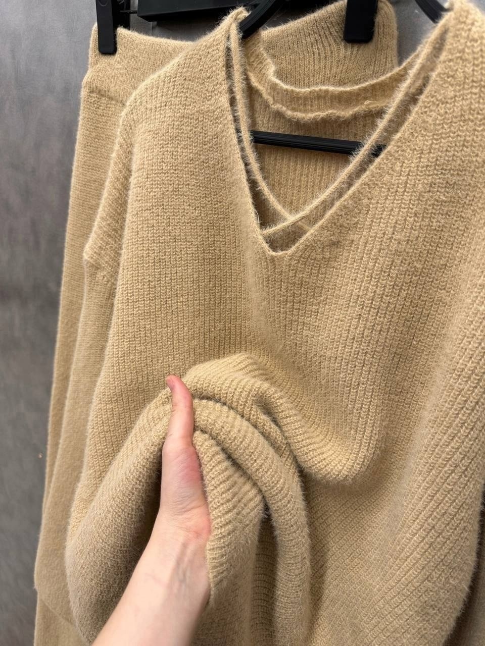 модные свитера,модный джемпер,женский трикотажный свитер с v образным вырезом,свитер кашемировый,вязаные костюмы
