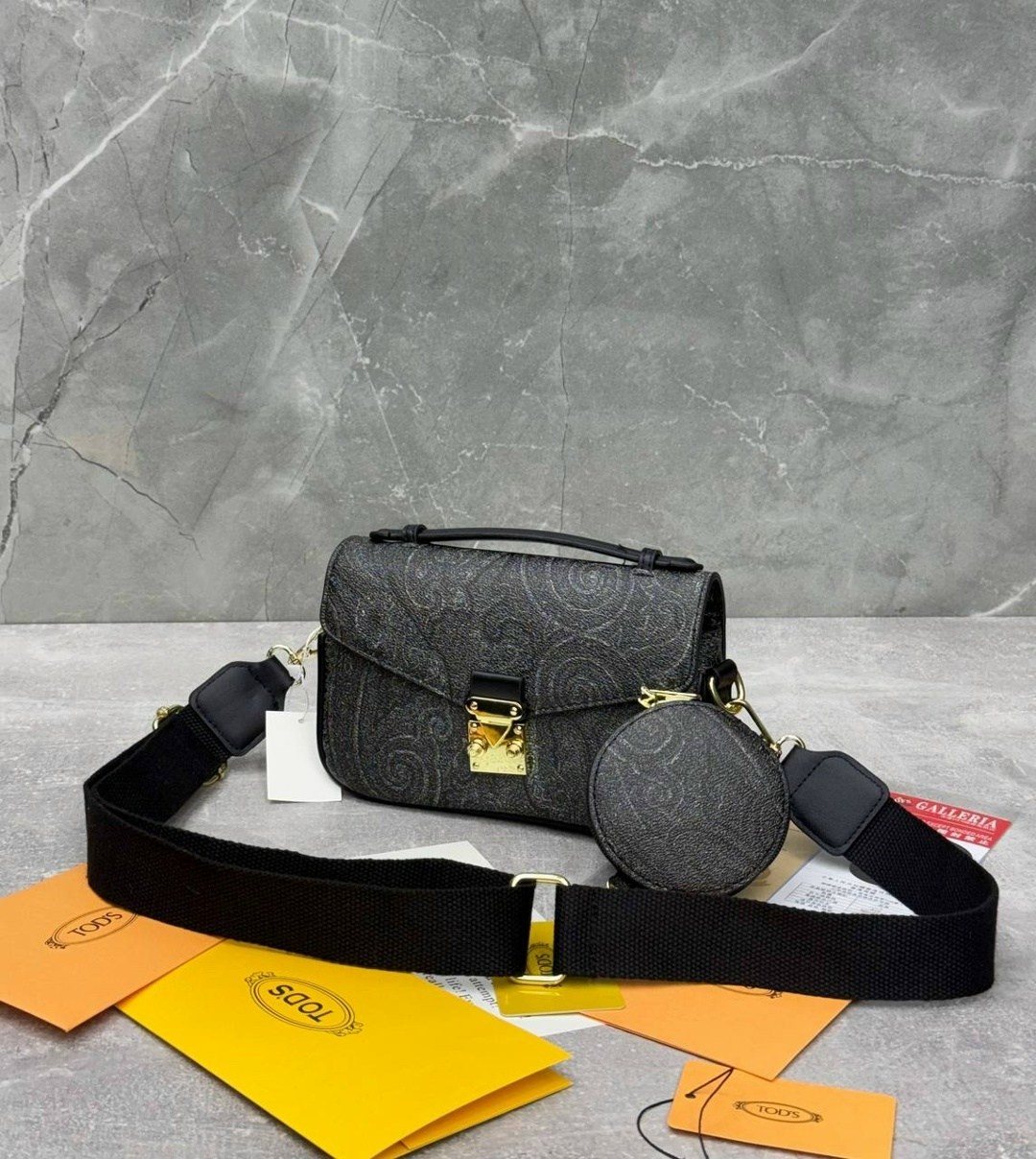 луи виттон сумка через плечо женская,louis vuitton женская сумка,сумки луи виттон,сумка луи виттон черная женская,сумка