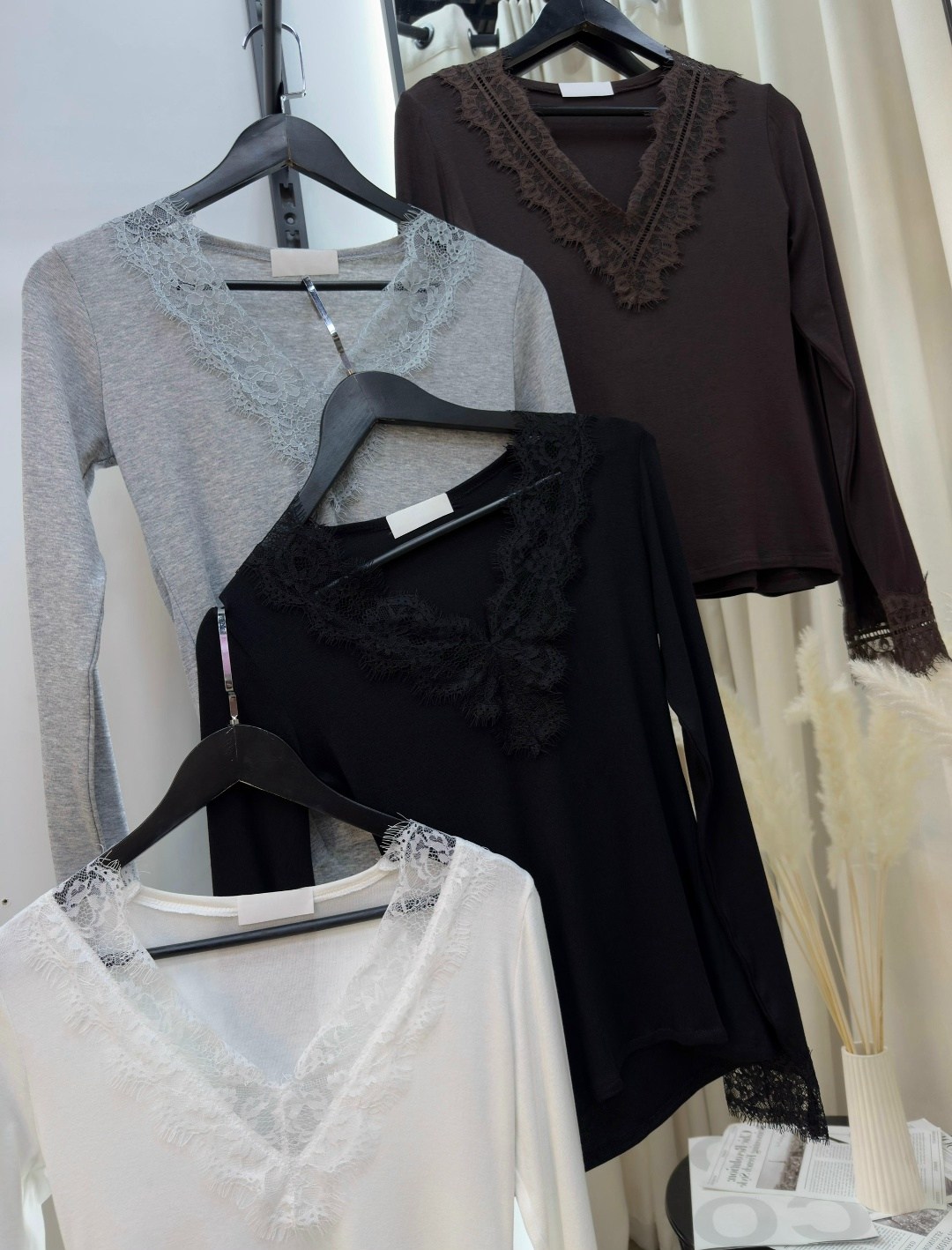 блузка с кружевами,кружевная блузка,рубашка с кружевами,белая кружевная блузка,кружевная футболка