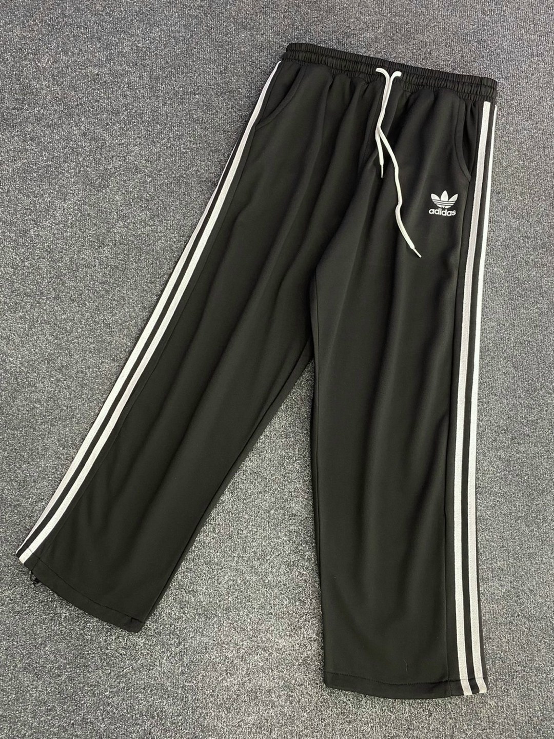 мужские спортивные брюки adidas,адидас штаны,штаны спортивные adidas,спортивные штаны,брюки спортивные adidas