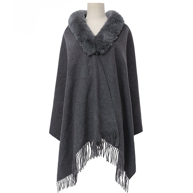 женская накидка,накидки,вязаная накидка,теплая накидка,меховая накидка