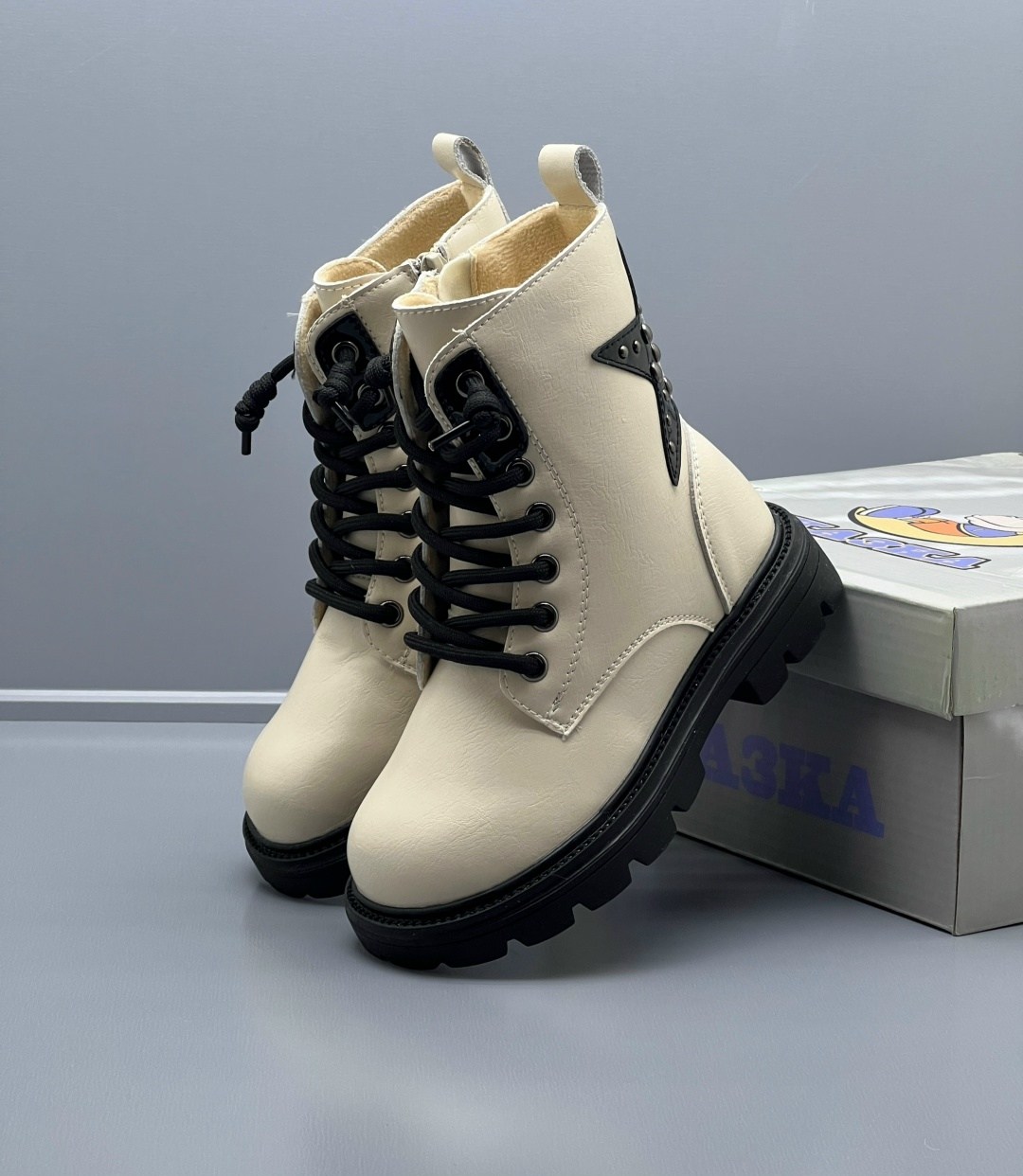 ,ботинки детские,ботинка для девочек,детская ,ботинка