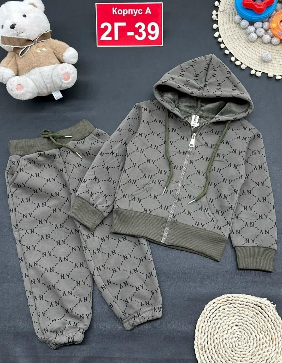 костюмчик,костюмы спортивные для мальчика,костюмы комплекты,костюмы для мальчиков,детские костюмы