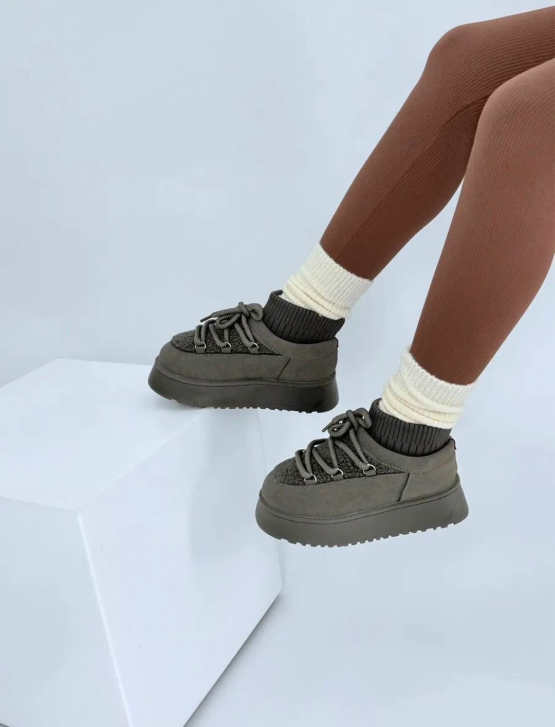 ,модные угги,угги женские,зимние угги на платформе,зимняя