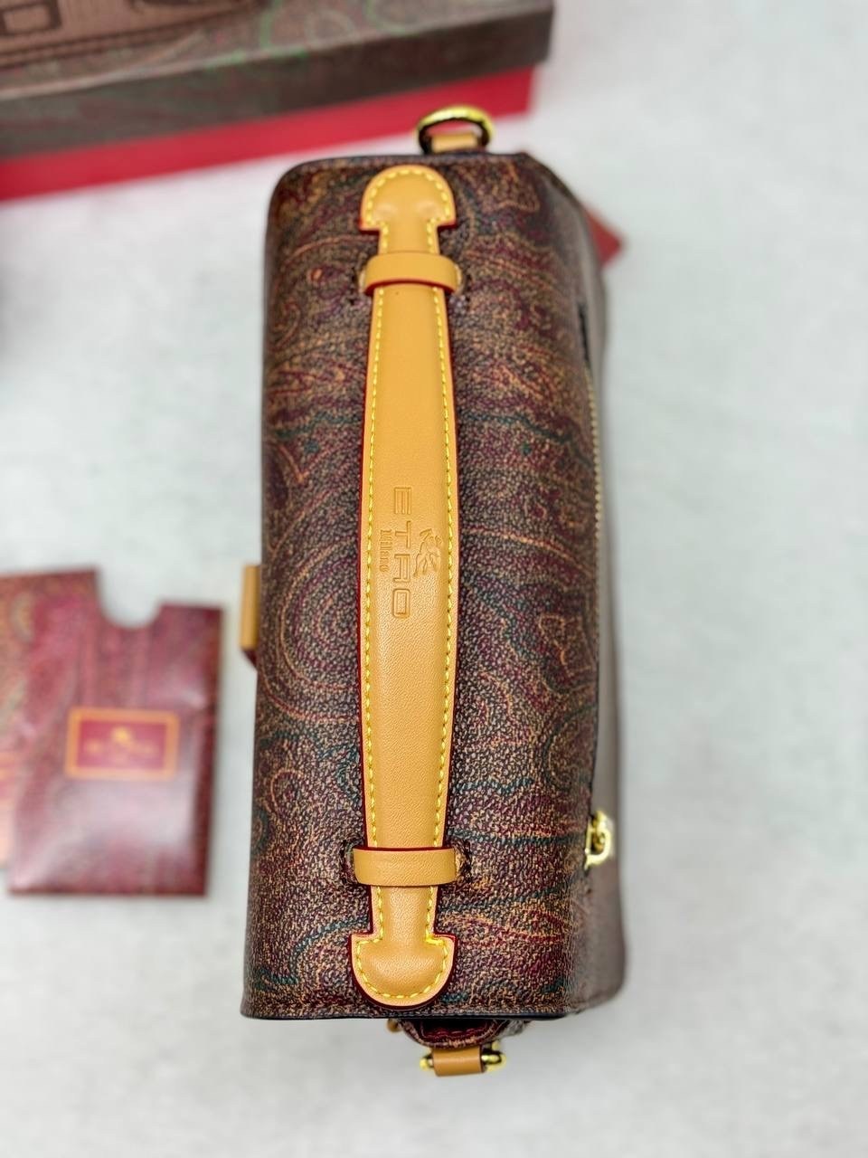 брендовые сумочки,сумка,женская сумка,кожаная сумка,сумка etro