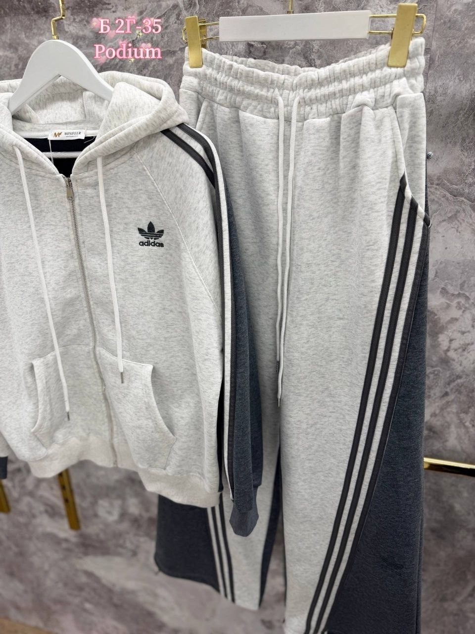 костюмы спортивный adidas,спортивный костюм adidas originals,спортивные костюмы адидас,спортивные костюм,костюмы адидас