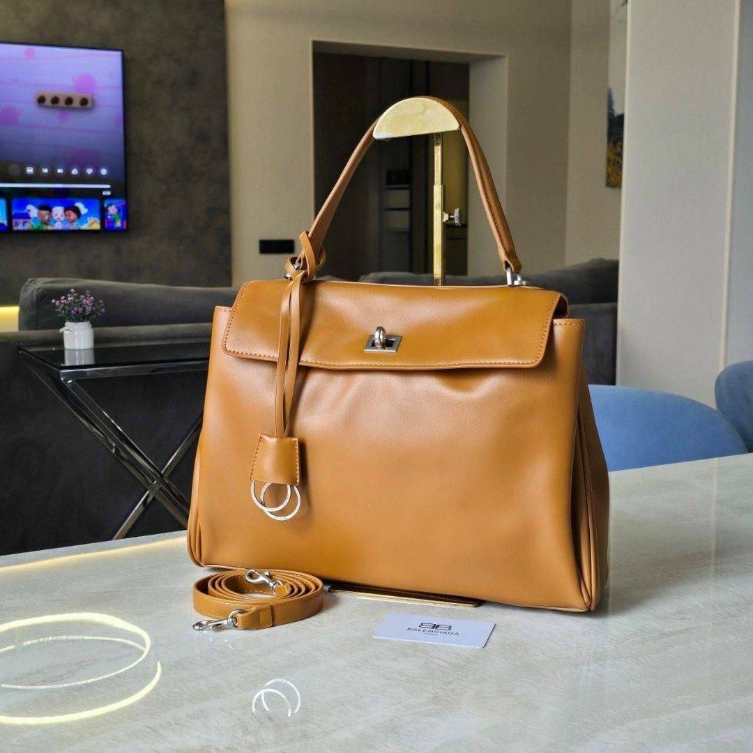 сумка от бренда,сумки женская,сумка,сумки черные,модная сумка