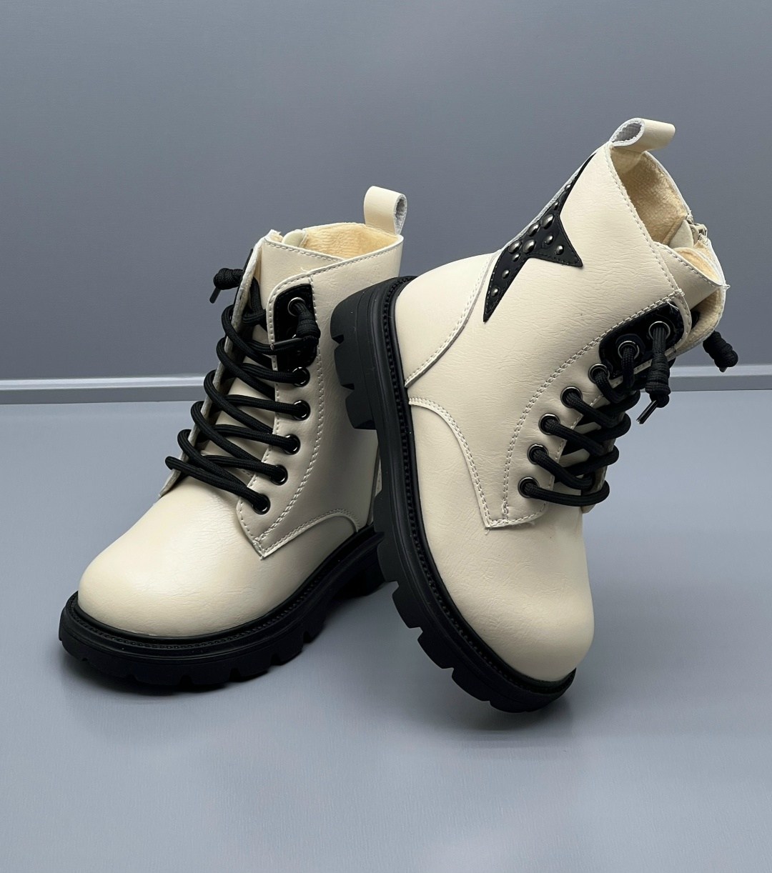 ,ботинки детские,ботинка для девочек,детская ,ботинка