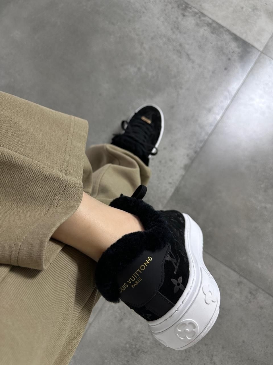 кроссовки женские louis vuitton,луи виттон кроссовки женские зимние,кеды луи виттон женские черные,зимние кроссовки louis vuitton,кроссовки зимние луи виттон