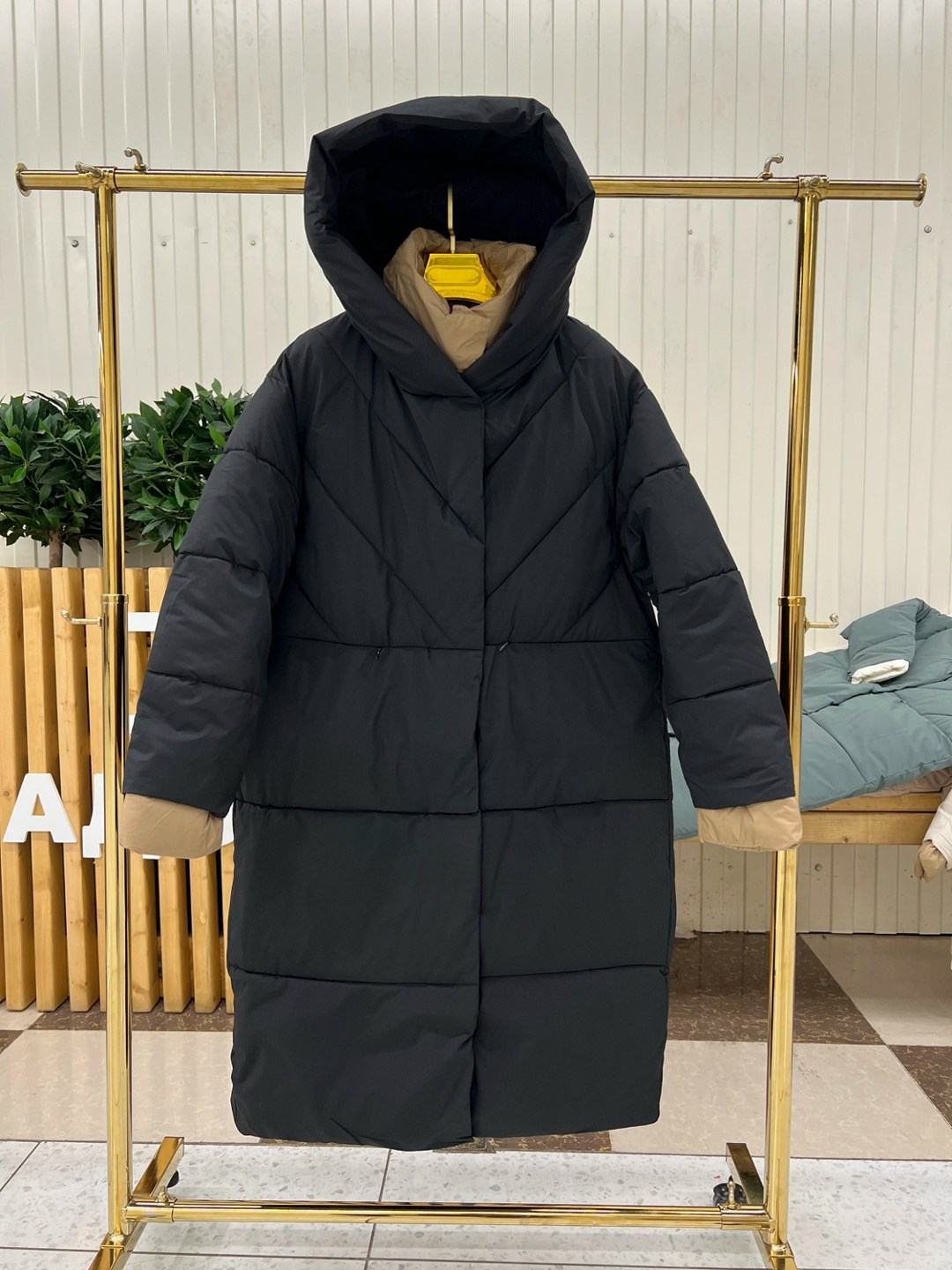 пуховики оверсайз,пальто утепленное,пальто пуховик,бежевый пуховик,пальто на синтепоне