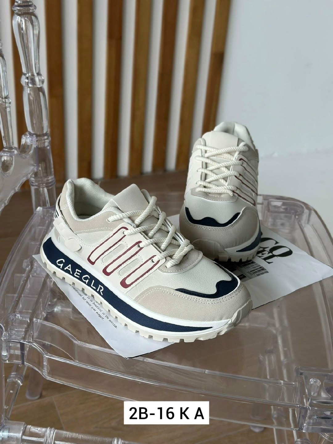 женские кроссовки,повседневные кроссовки,,кроссовки модные,кроссовки весенний