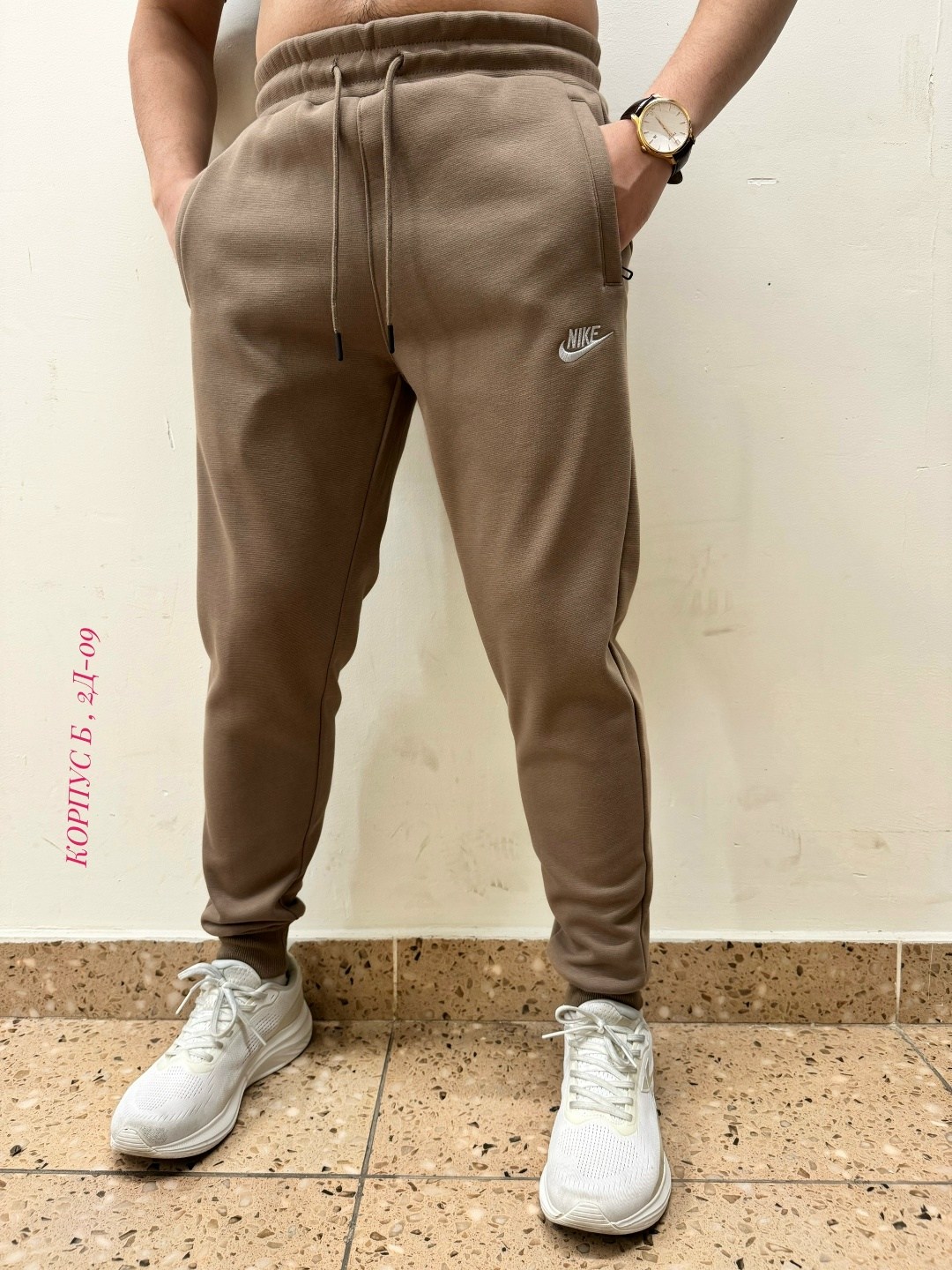 спортивные брюки nike,спортивные брюки,мужские спортивные брюки nike,спортивные штаны,штаны на флисе