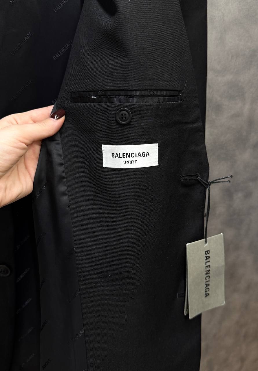 пиджак баленсиага,баленсиага кристобаль,пиджак balenciaga,оверсайз костюм,костюм оверсайз мужской