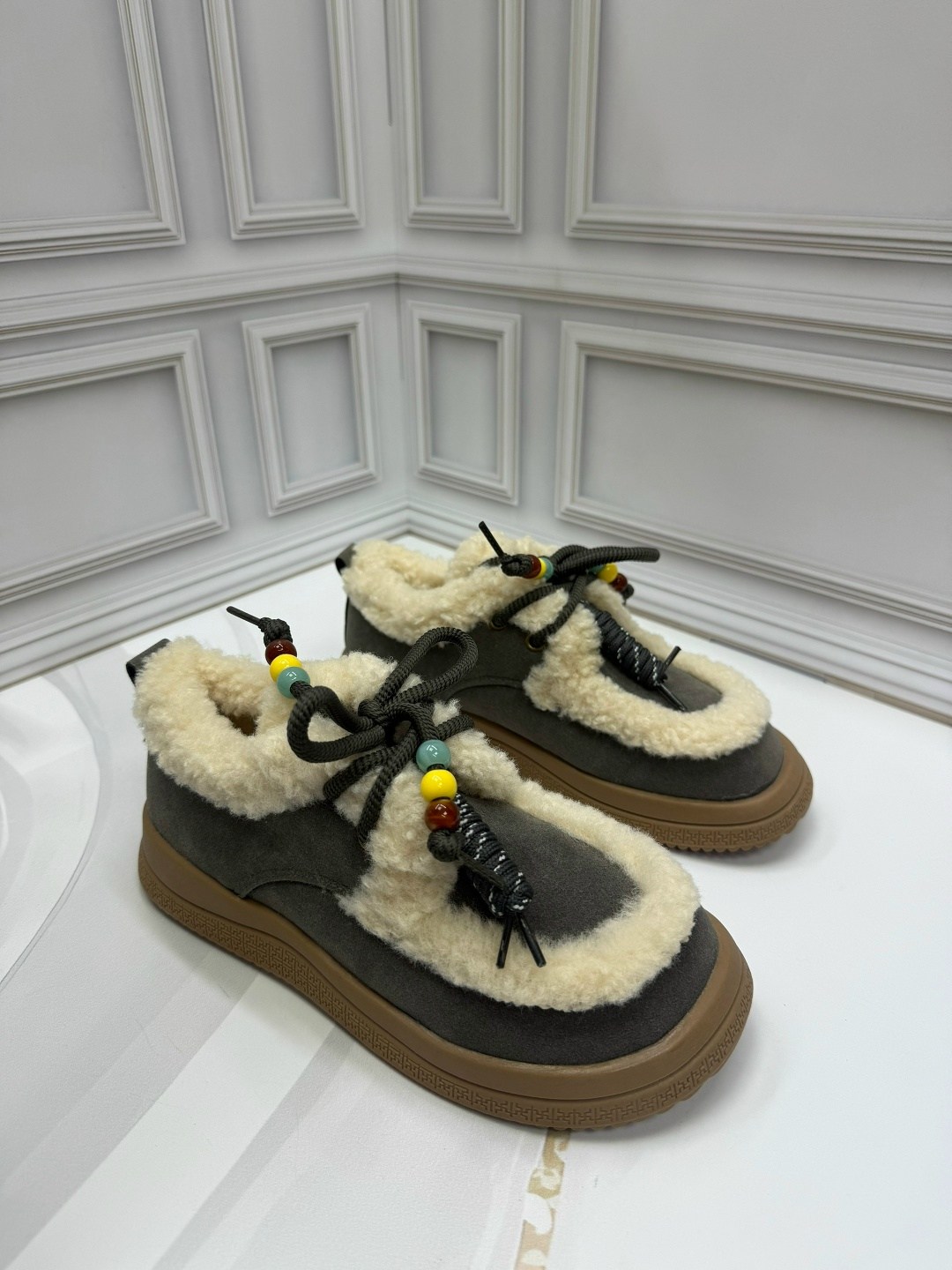 ,зимняя женская ,зимняя ,женские зимние ботинки,женская