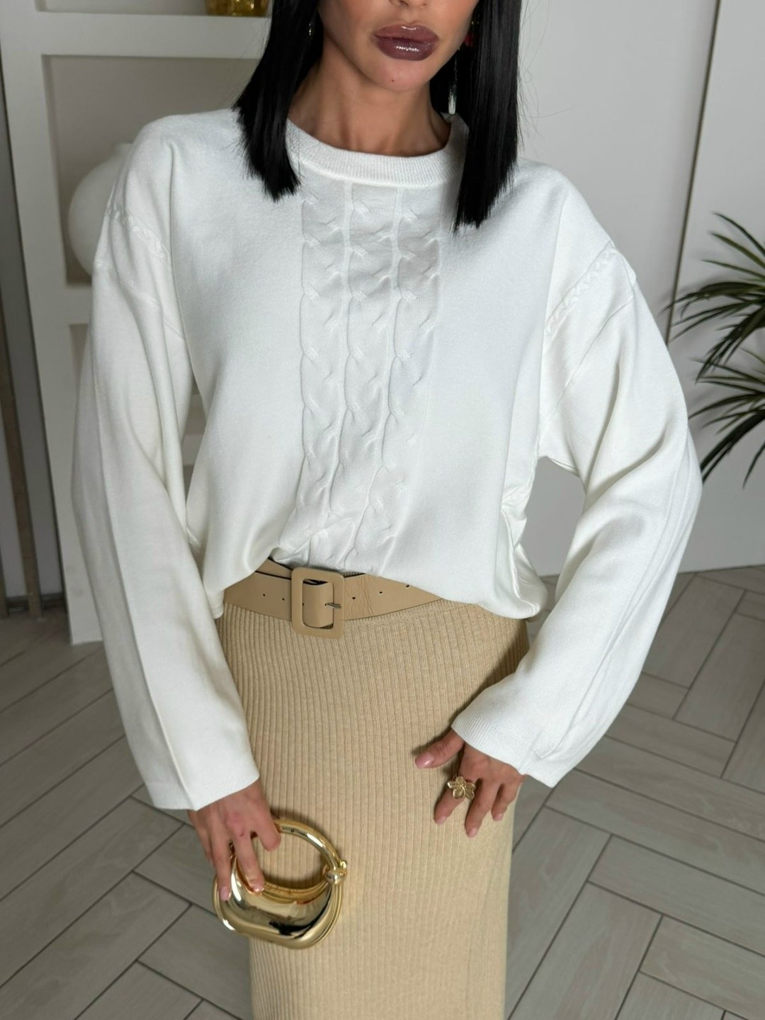 джемпер молочный,джемпер базовый,модные свитера,джемпер с косами,джемпер базовый белый