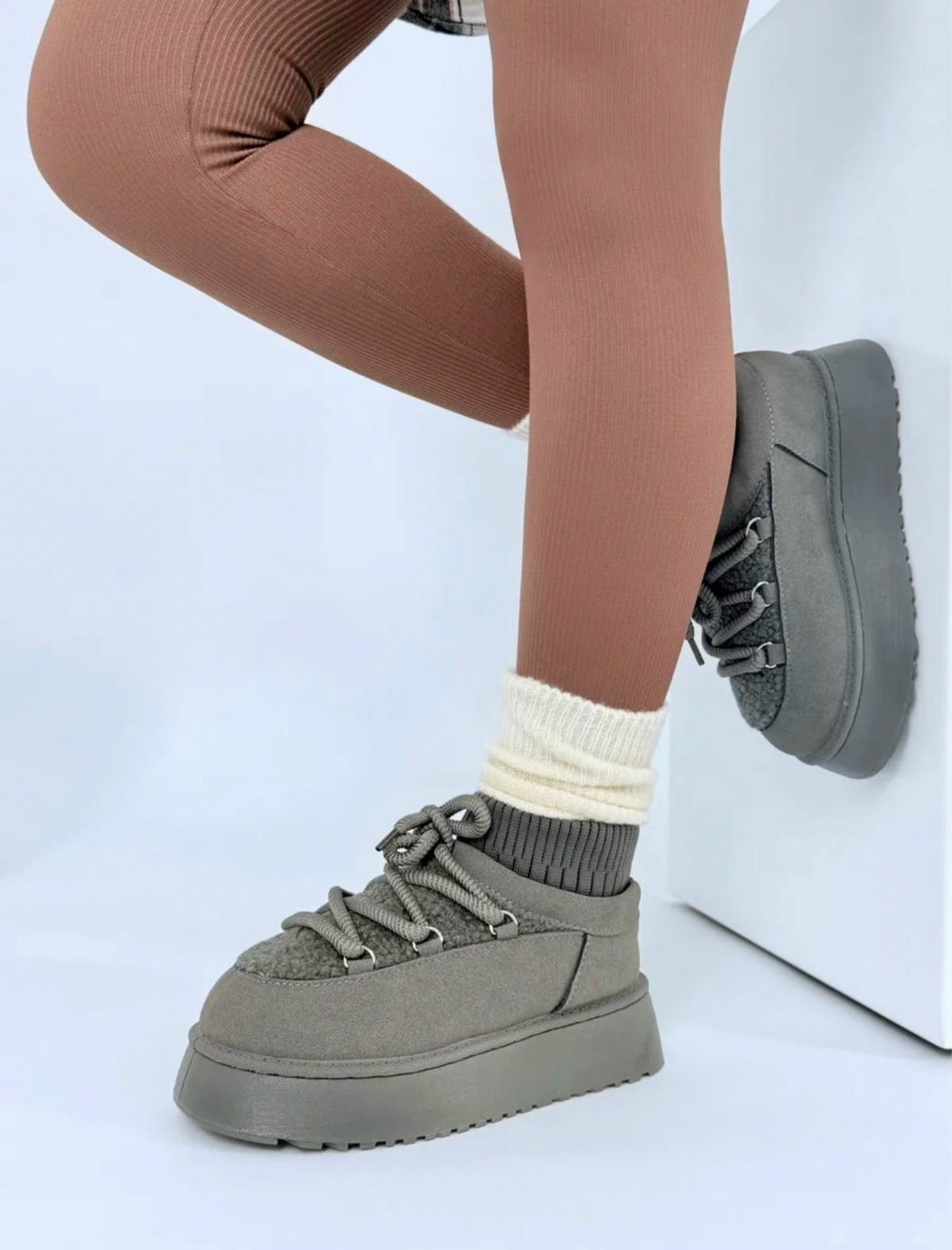 ,модные угги,угги женские,зимние угги на платформе,зимняя