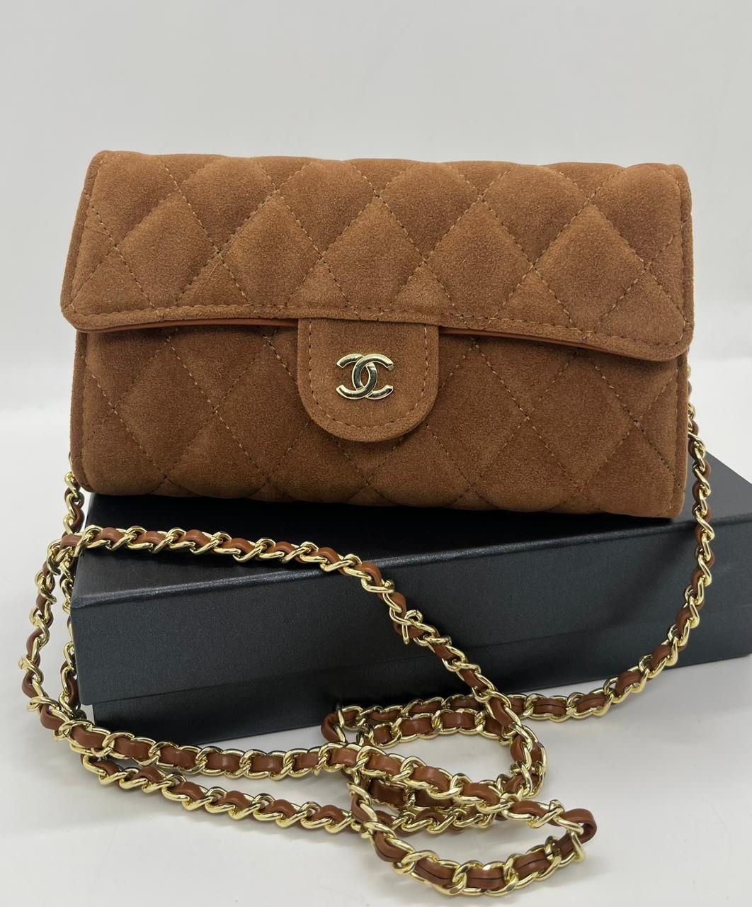 chanel classic flap bag,женские сумки chanel,сумка chanel,сумочка модная,брендовые женские