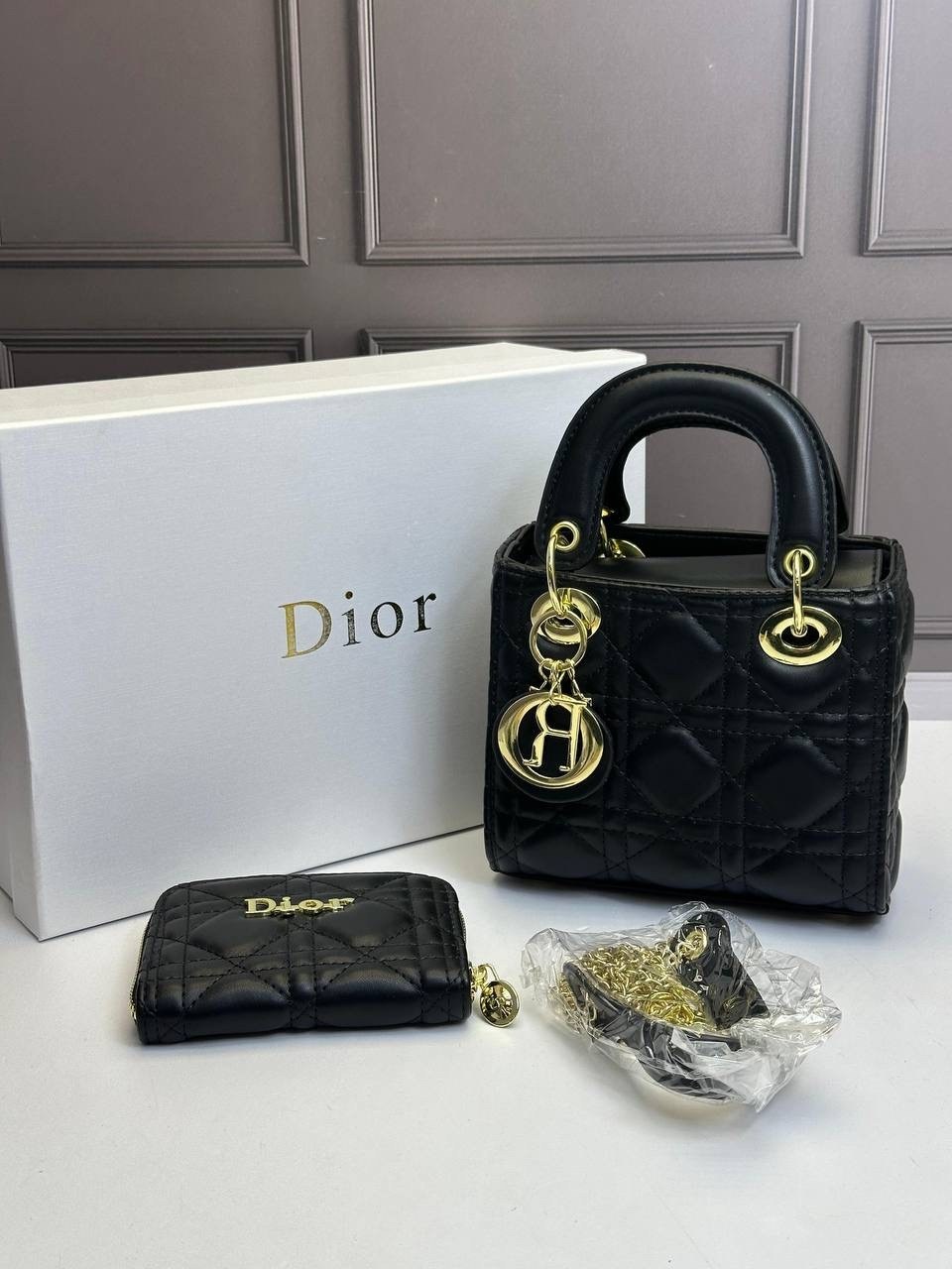 dior сумка,сумка кристиан диор белая кожа,сумка женская dior,сумка в стиле dior,диор сумка