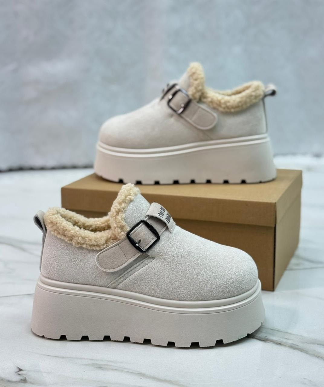 угги женские,,женская ,угги зимние короткие на платформе,зимняя женская