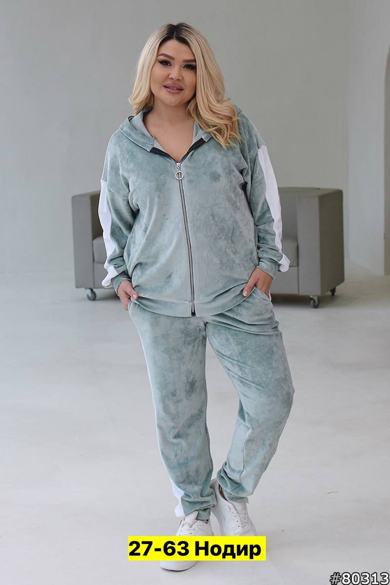 велюровый костюм двойка,костюмы спортивные велюровые,женские спортивные костюмы больших размеров,велюровые костюмы,велюровый спортивный костюм больших размеров
