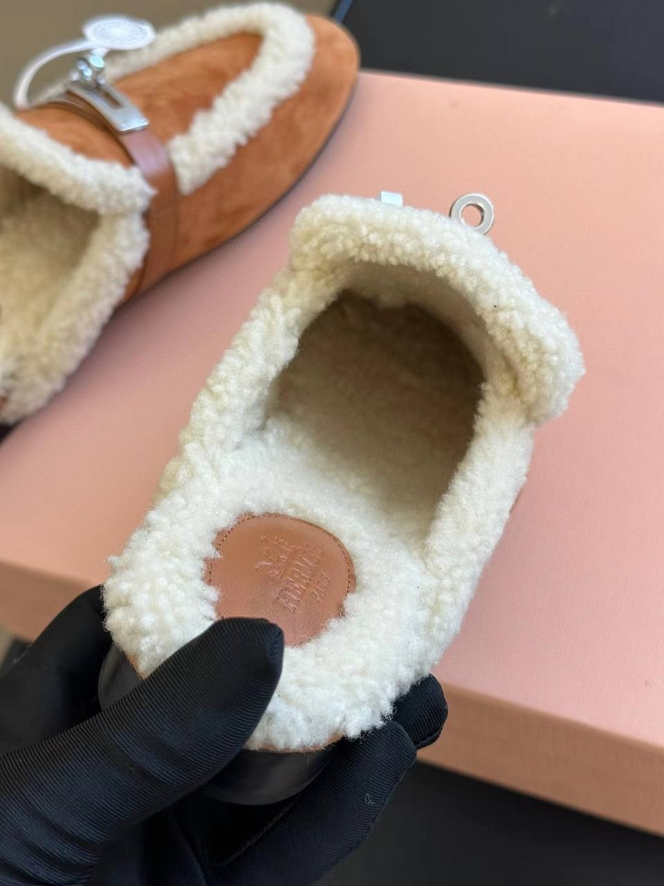 мюли hermes oz,мюли эрмес с мехом,сабо с мехом,меховые тапочки эрмес,мюли с мехом