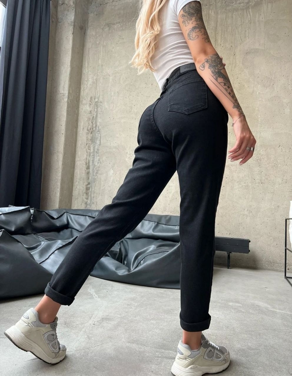 черные джинсы женские,женские джинсы,джинсы черные,стильные джинсы,черные джинсы широкие