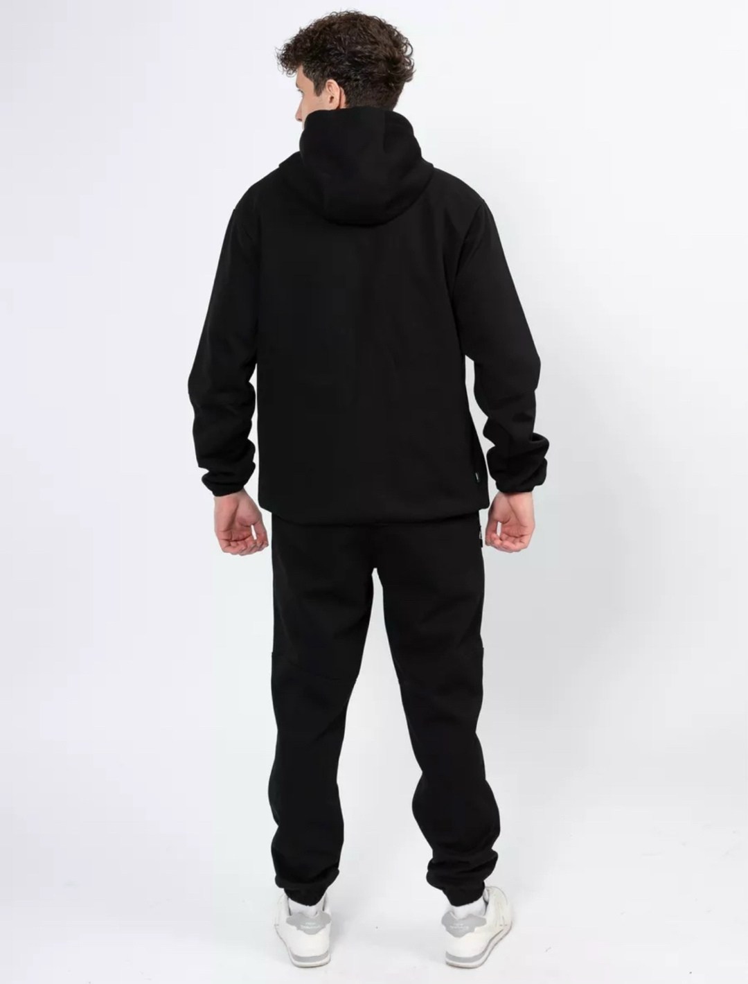 мужские спортивные штаны nike,брюки мужские nike,спортивные брюки nike,fila спортивные штаны черные мужские,зауженные брюки nike sportswear club fleece