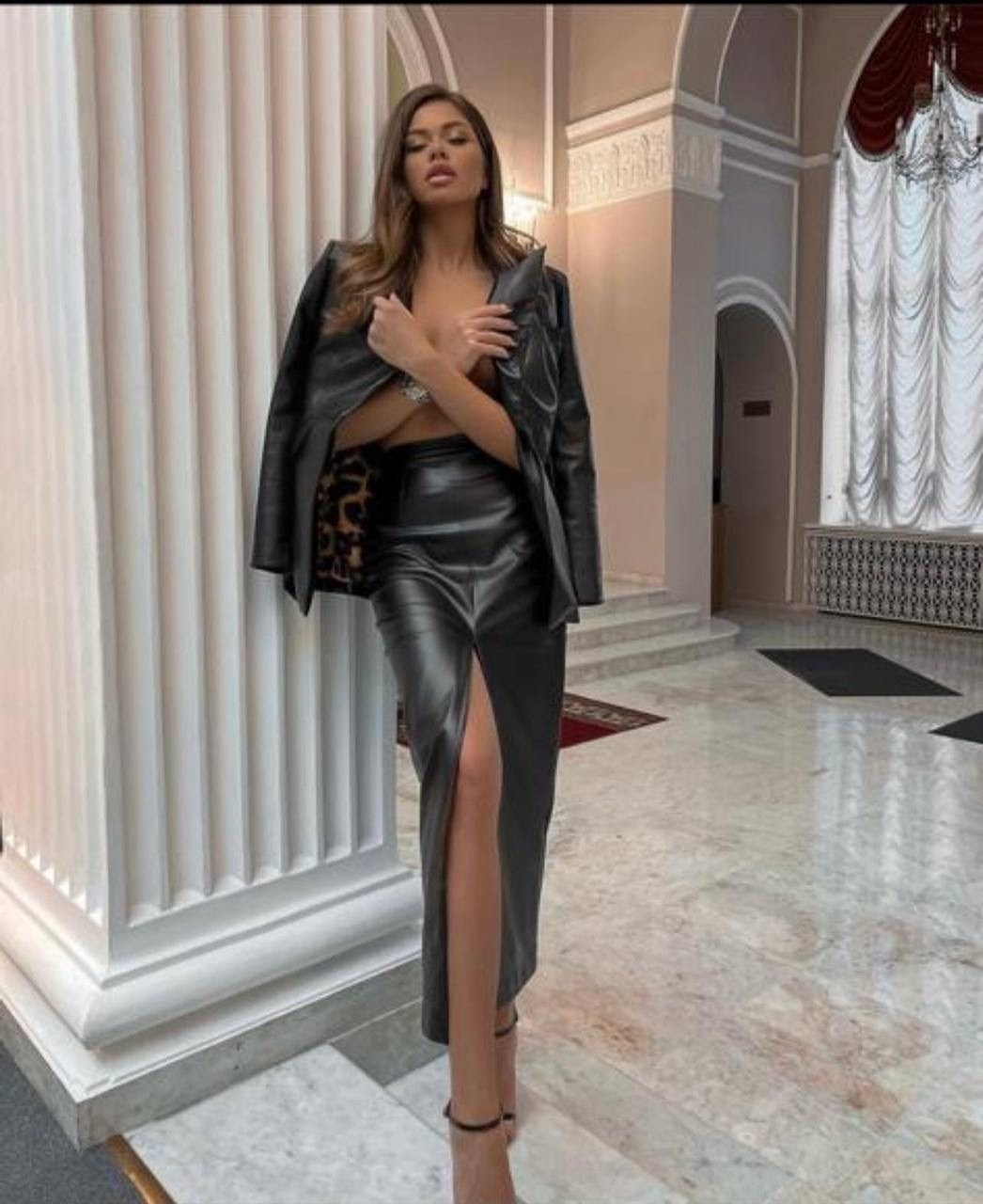 кожаный костюм с юбкой,кожаная юбка,кожаная юбка миди с разрезом,кожаная юбка с разрезом,юбка кожаная женская