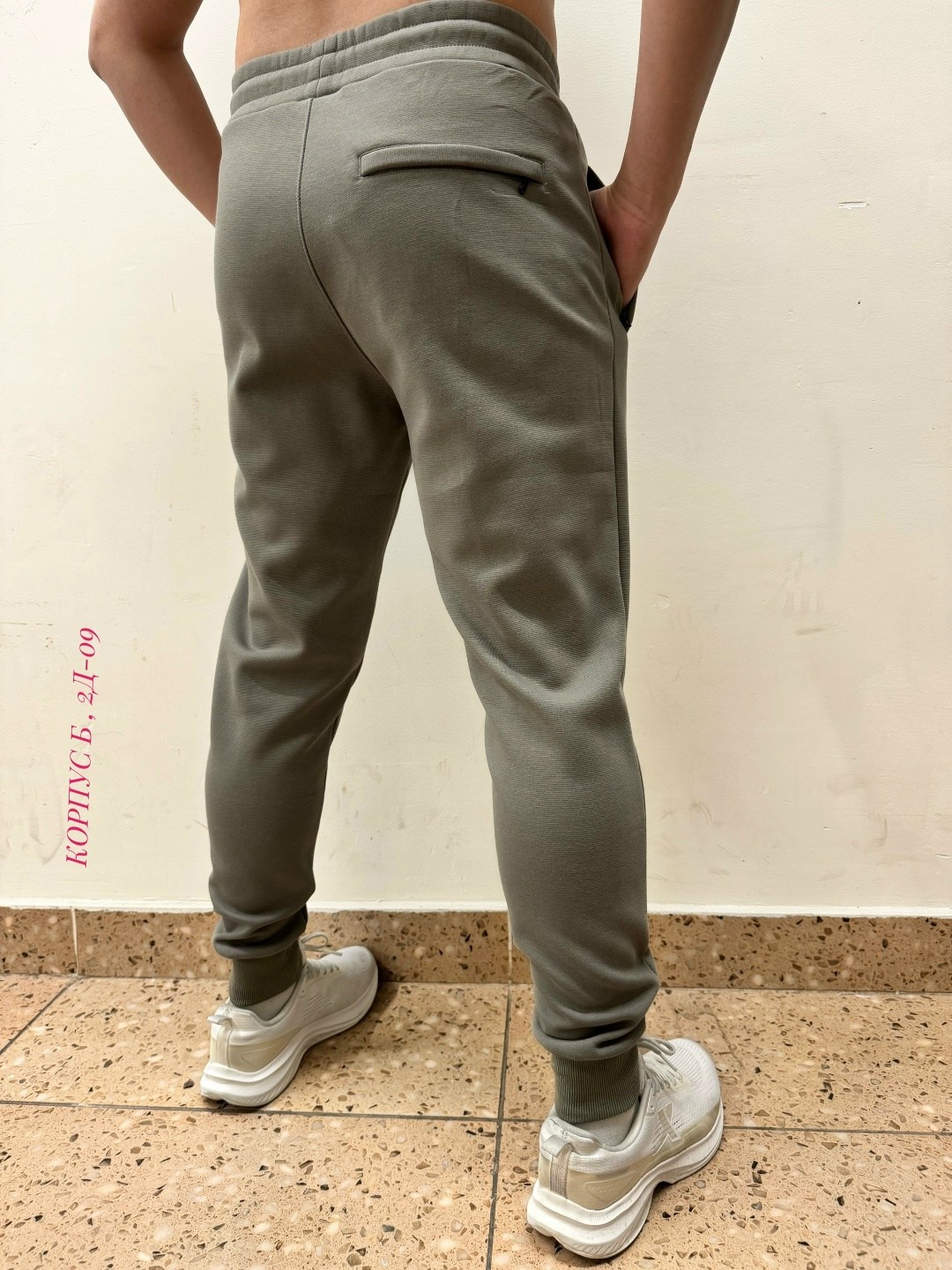 спортивные брюки nike,спортивные брюки,мужские спортивные брюки nike,спортивные штаны,штаны на флисе