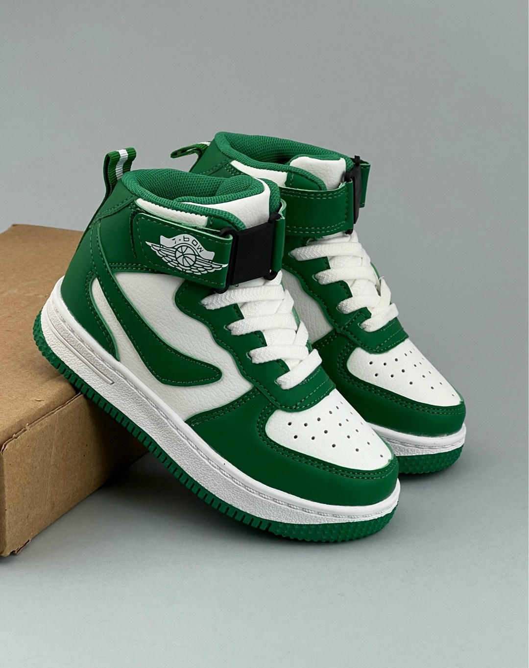 детские кроссовки,кроссовки,высокие кроссовки для мальчика,кроссовки высокие,nike air jordan 1 green white