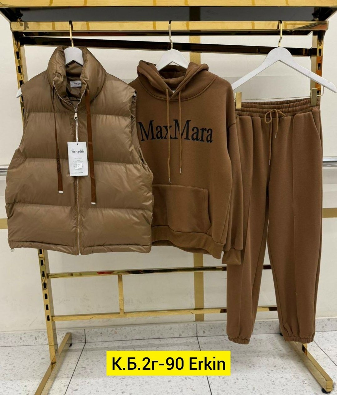 спортивный костюм с безрукавкой мужской,костюм на флисе,костюм тройка,мужские спортивные костюмы,костюм тройка женский