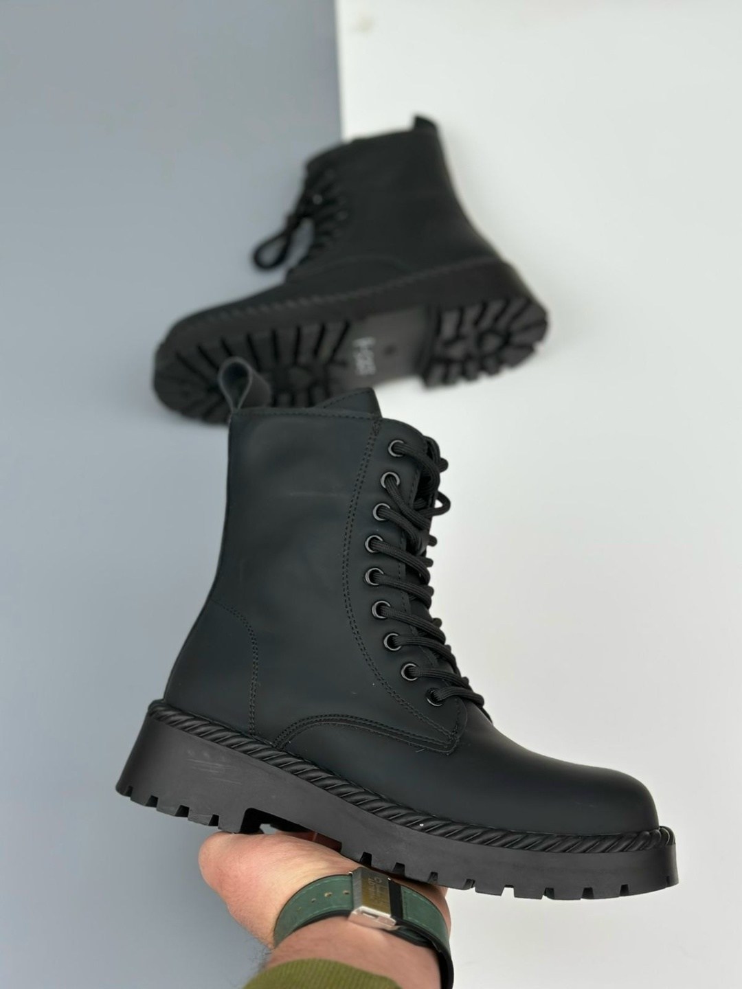 ,женские ботинки,ботинки белые,женская ,стильные ботинки