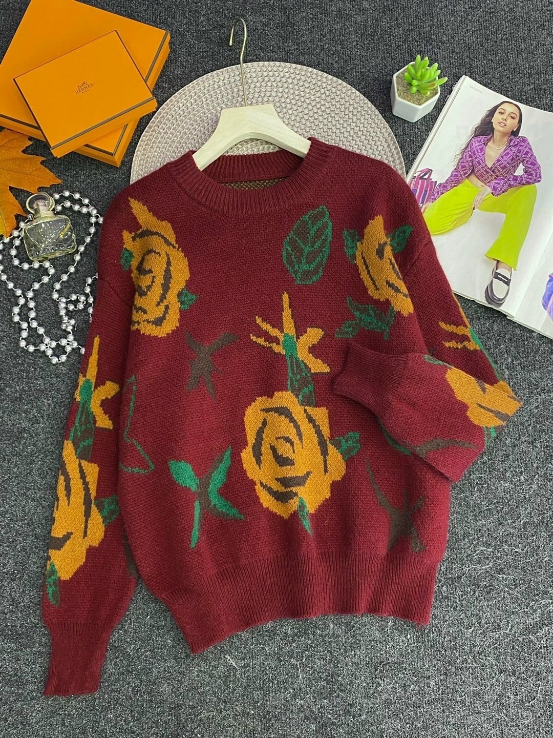 женские вязаные свитера,джемпер с розами,вязаный пуловер,свитер для женщин,кофта вязаная