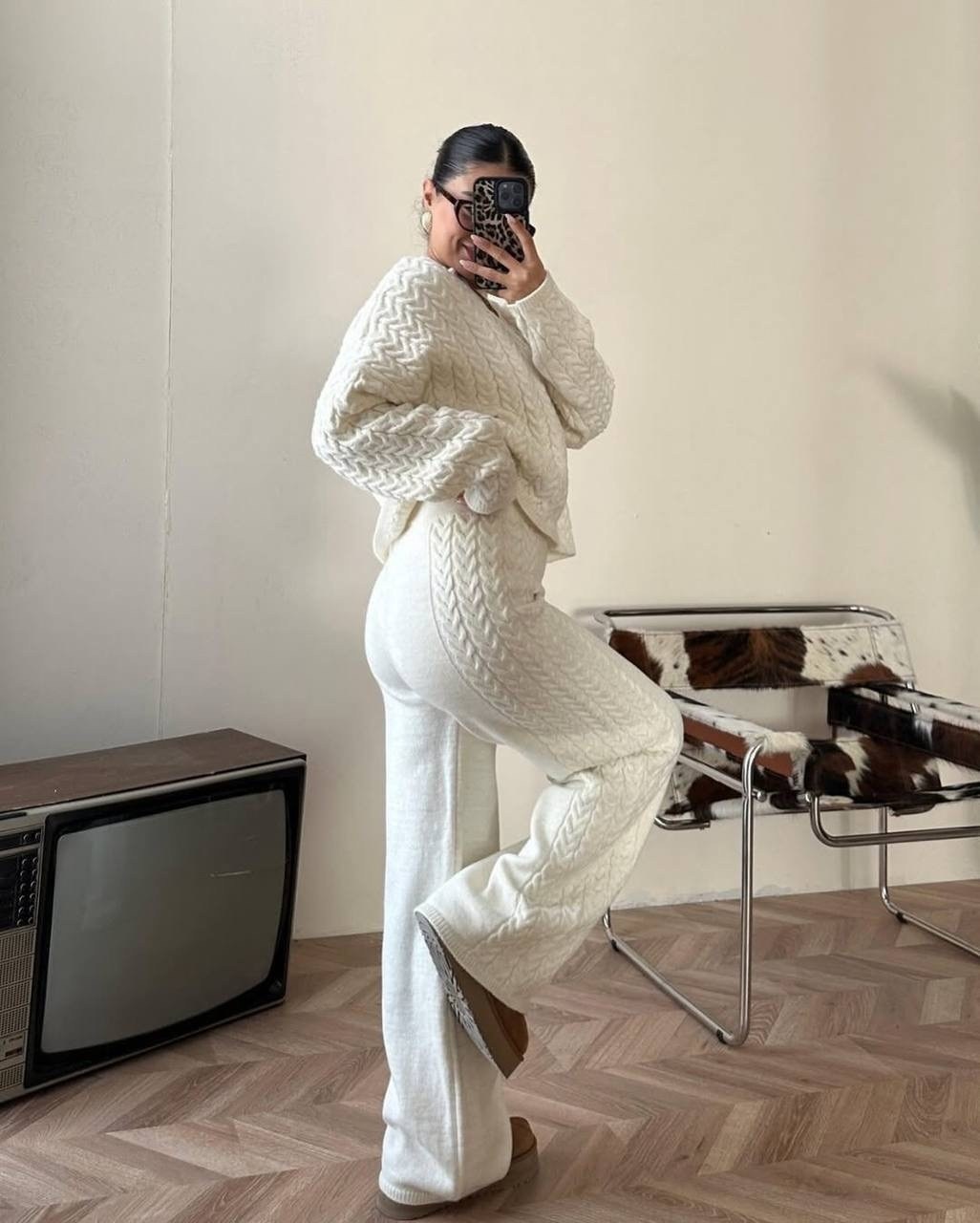 вязаные костюмы,костюм женский вязаный,вязаные брюки,модные свитера,трикотажные костюмы