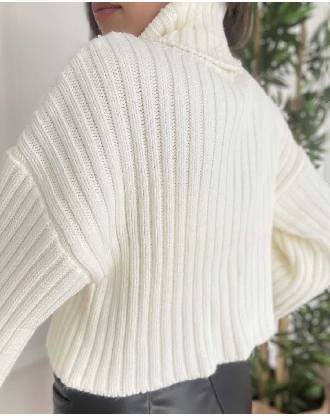 модные свитера,вязаные свитера женские,свитер,свитер с горлом,свитер с воротником