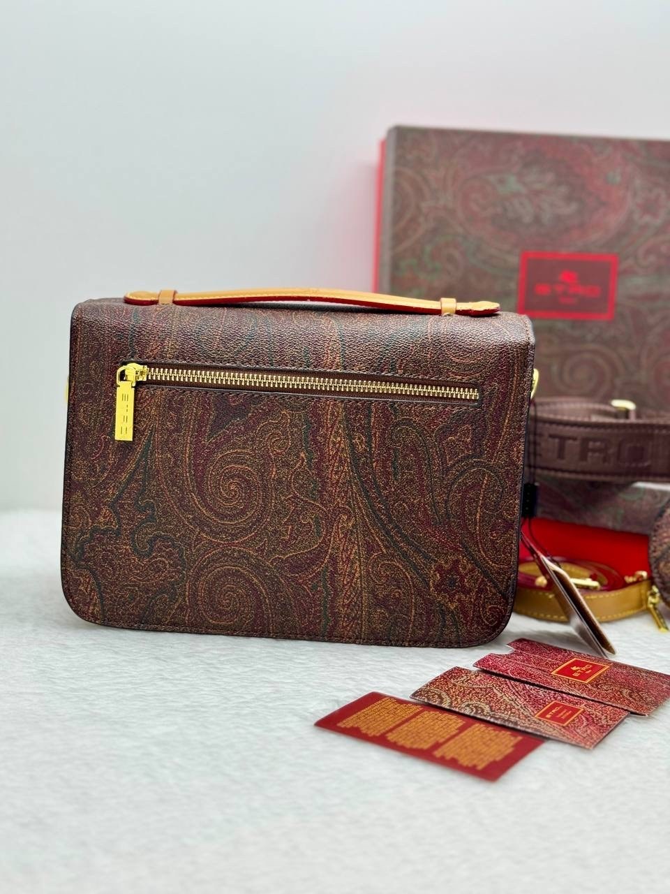 брендовые сумочки,сумка,женская сумка,кожаная сумка,сумка etro