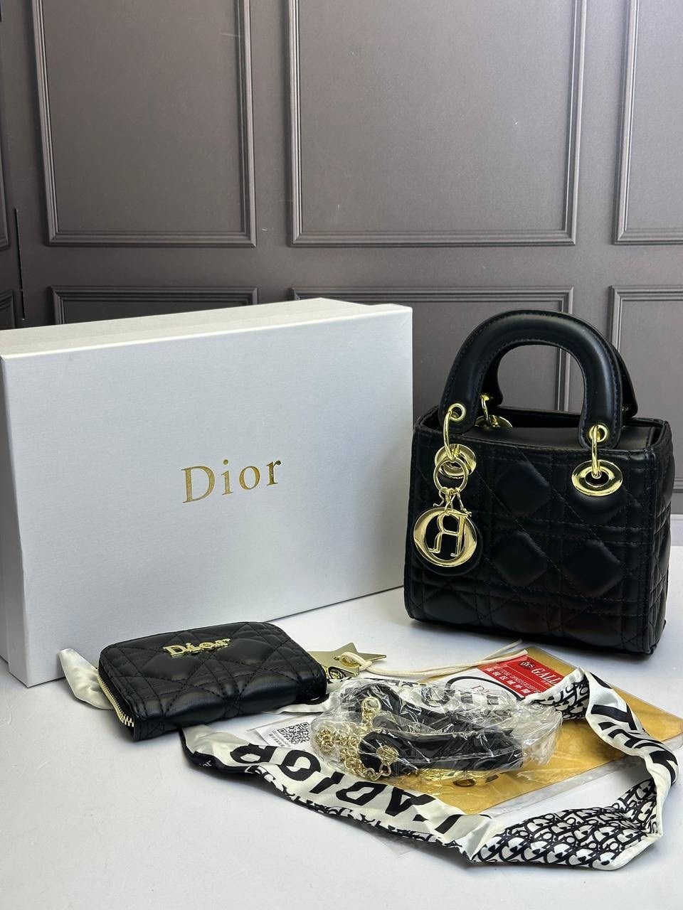 dior сумка,сумка кристиан диор белая кожа,сумка женская dior,сумка в стиле dior,диор сумка