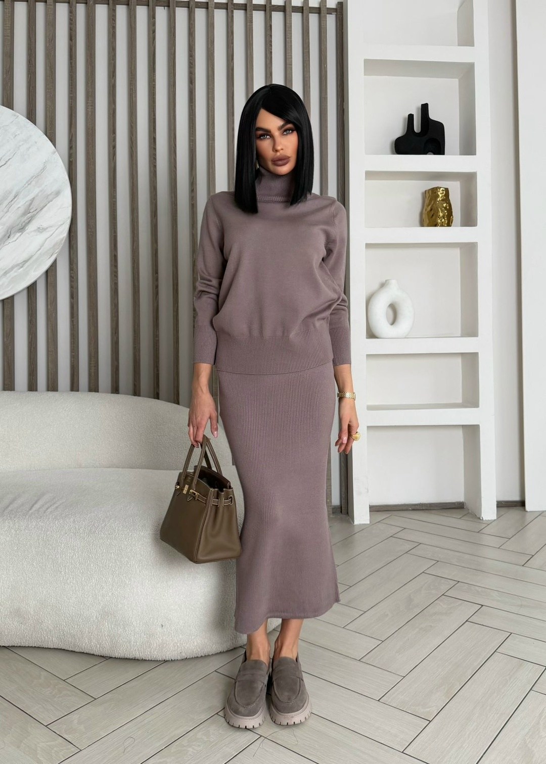 костюм с юбкой трикотажный теплый,женский трикотажный костюм с юбкой,трикотажные костюмы с юбкой,вязаный костюм с юбкой,трикотажный костюм с юбкой миди