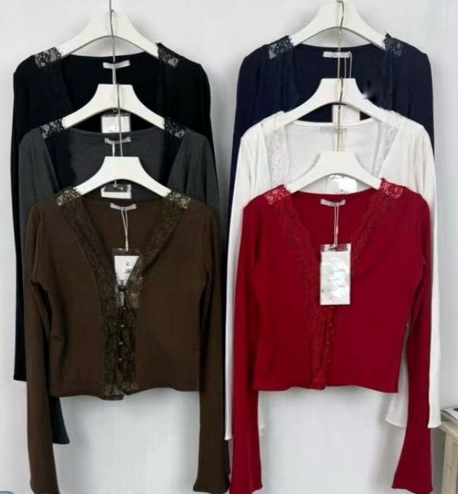 топ с кружевной отделкой,кружевной топ с длинными рукавами,топ с длинными рукавами,кружевной топ,женская кофта
