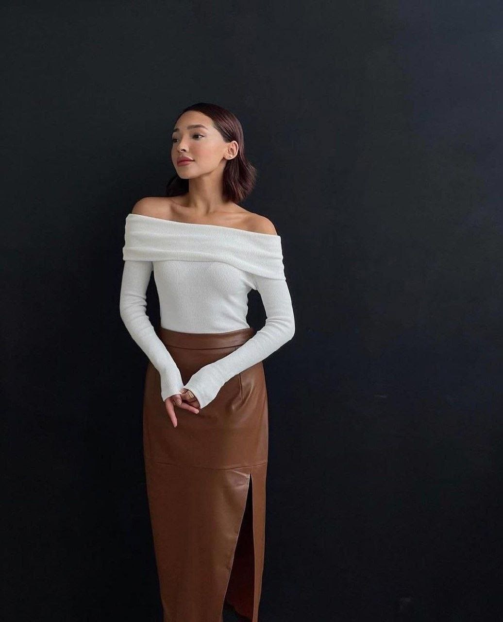 кожаная юбка с разрезом,,юбка из экокожи,юбка кожаная миди,юбка кожаная