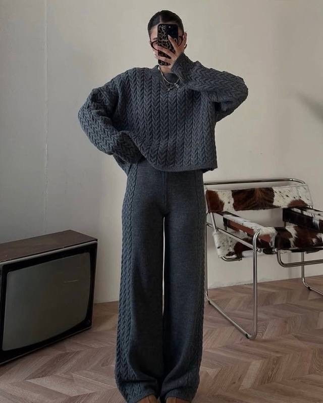 вязаные костюмы,костюм женский вязаный,вязаные брюки,модные свитера,трикотажные костюмы