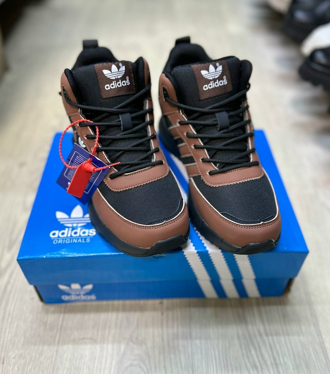 кроссовки зимние мужские adidas,зимние кроссовки adidas,adidas мужские кроссовки,кроссовки adidas,зимние мужские кроссовки