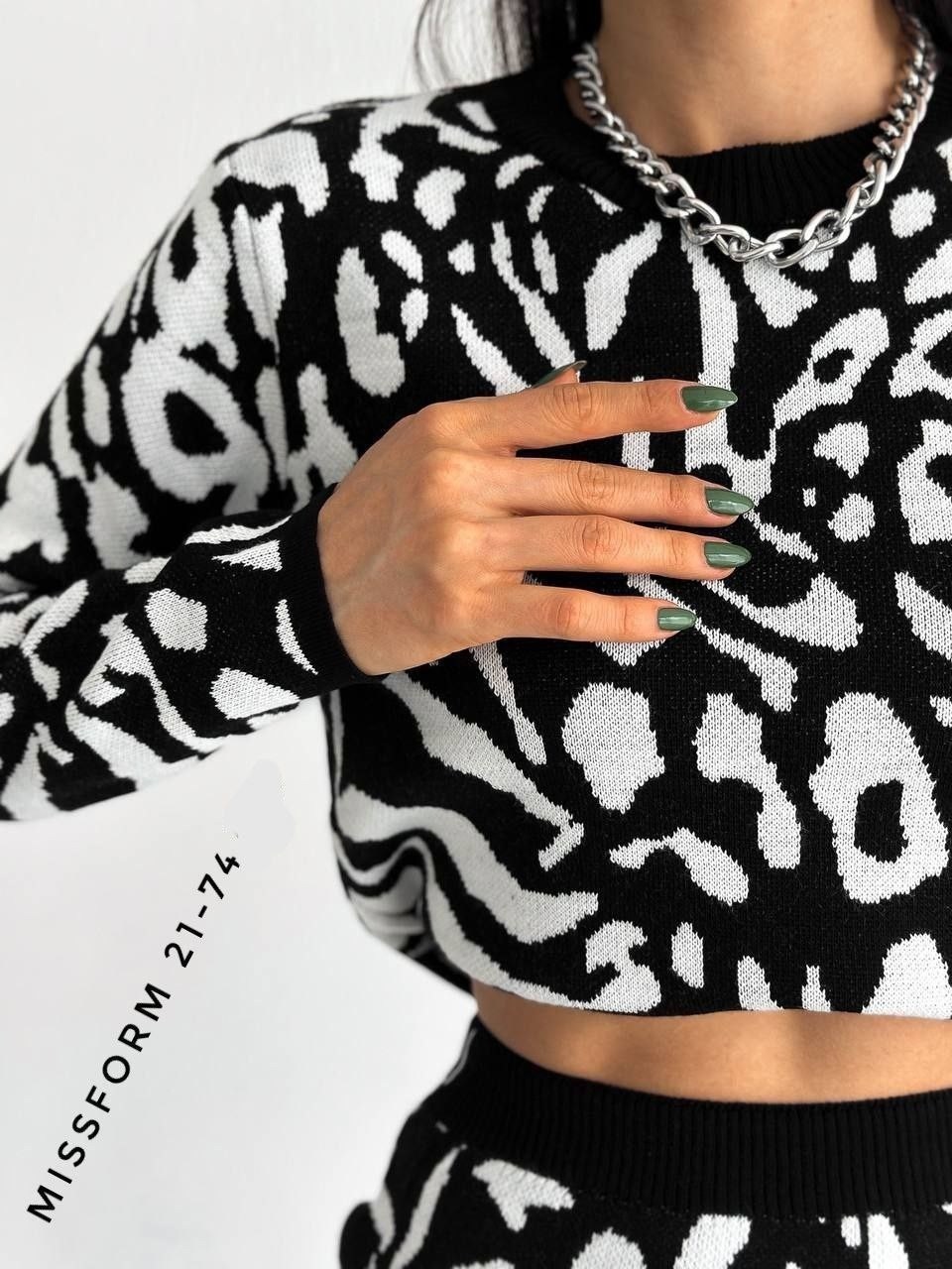 костюм с юбкой трикотажный,трикотажные костюмы женские,трикотажные костюмы,костюм с юбкой женский,стильные костюмы