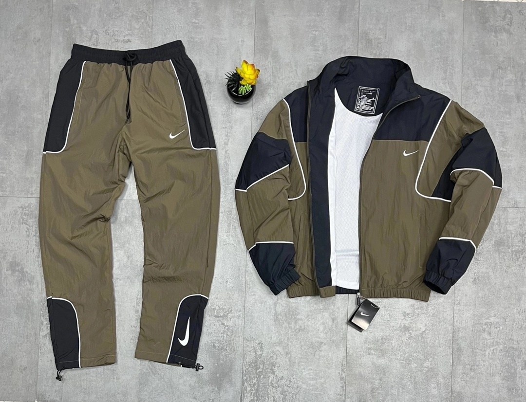 спортивные костюмы nike,спортивный костюм nike мужской,спортивные костюм,спортивный костюм nike плащевка,мужские спортивные костюмы