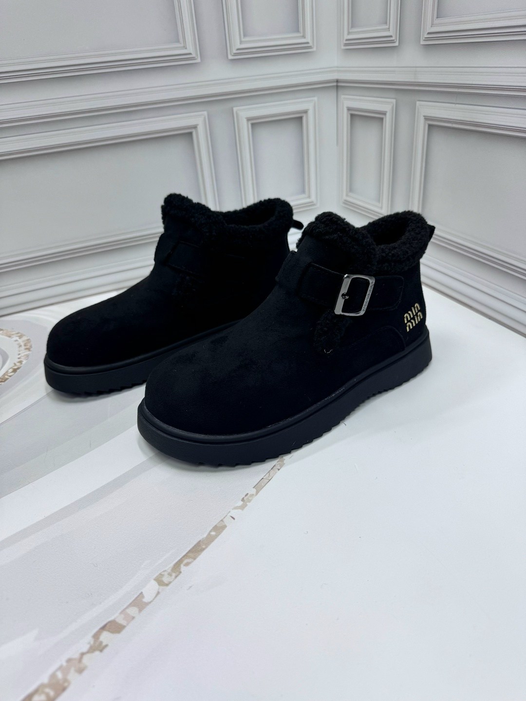 ,угги женские,женская зимняя ,зимняя ,теплая