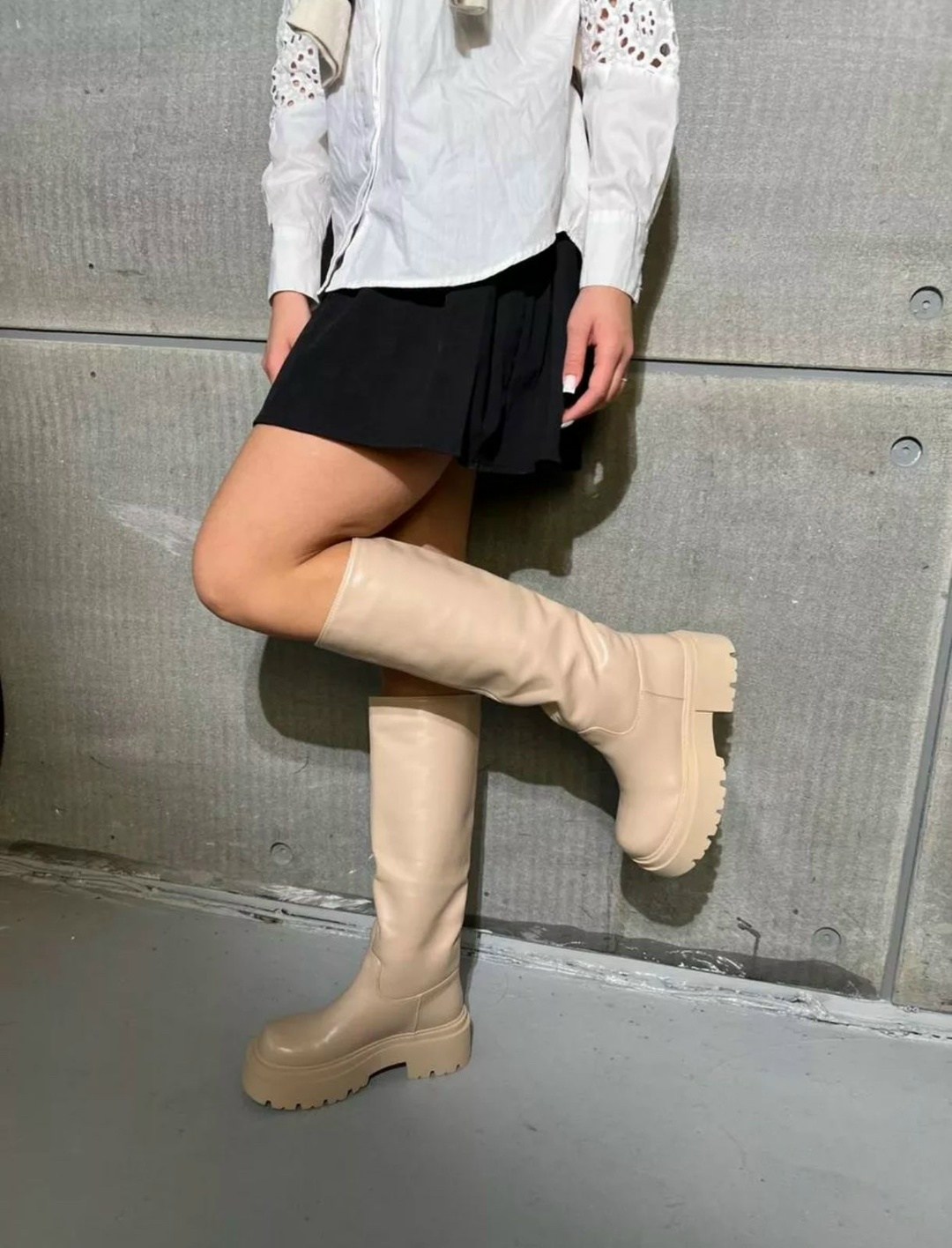 женские сапоги,бежевые сапоги,стильные сапоги,сапоги зимние,модные сапоги